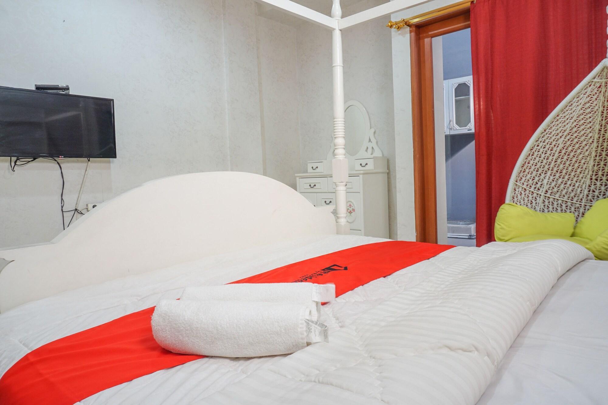Reddoorz Near Kemang Square Hotel Jacarta Exterior foto