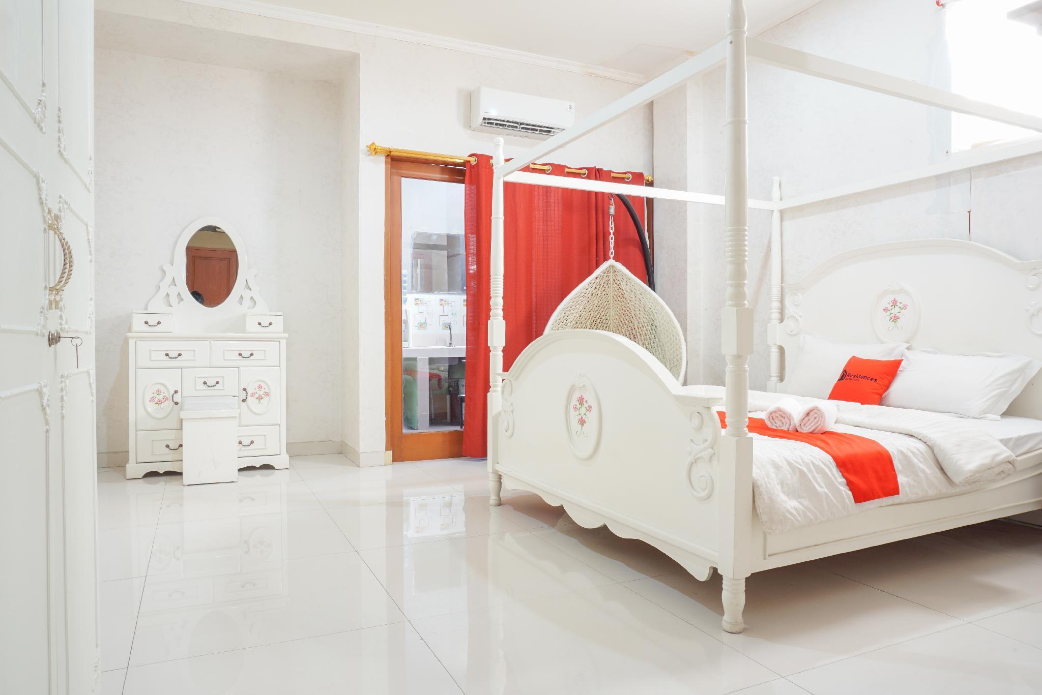 Reddoorz Near Kemang Square Hotel Jacarta Exterior foto